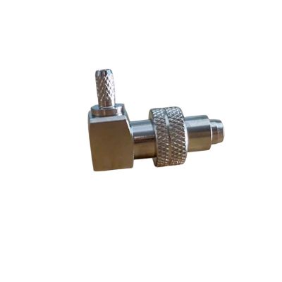 Đầu kết nối Lock nối với cáp đồng trục